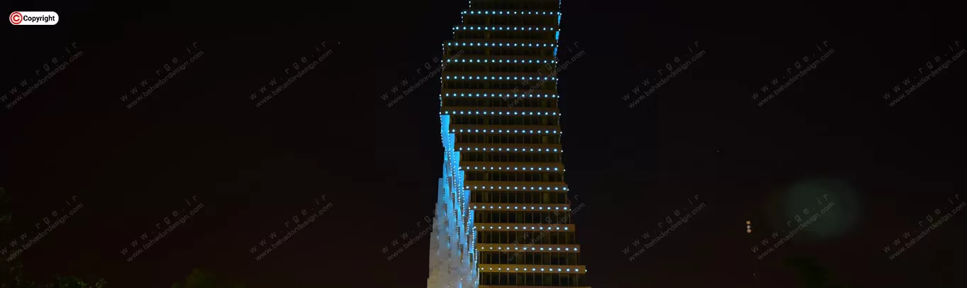 برج جام در شب